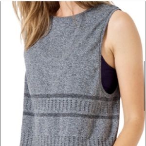 MPG Pause 2.0 Top in Heather Concrete NWT